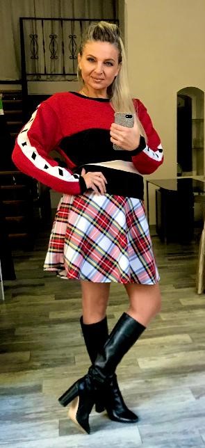 SVETR červeno-černo-bílý BOROS_ WSV_CB01