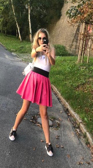 SUKNĚ KRÁTKÁ RŮŽOVÁ KOŽENKOVÁ BOROS SK-S-PIN 01